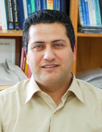 Portrait of Prof. Dr. Hasan Demirel
